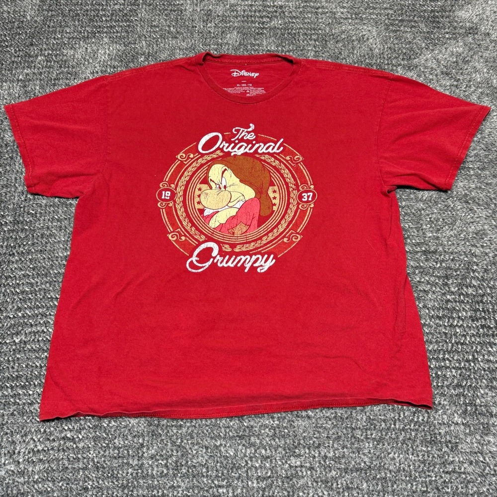 Disney Mens T Shirt XL Red Grumpy Dwarf Graphic Print Short Sleeve Cartoon 1937